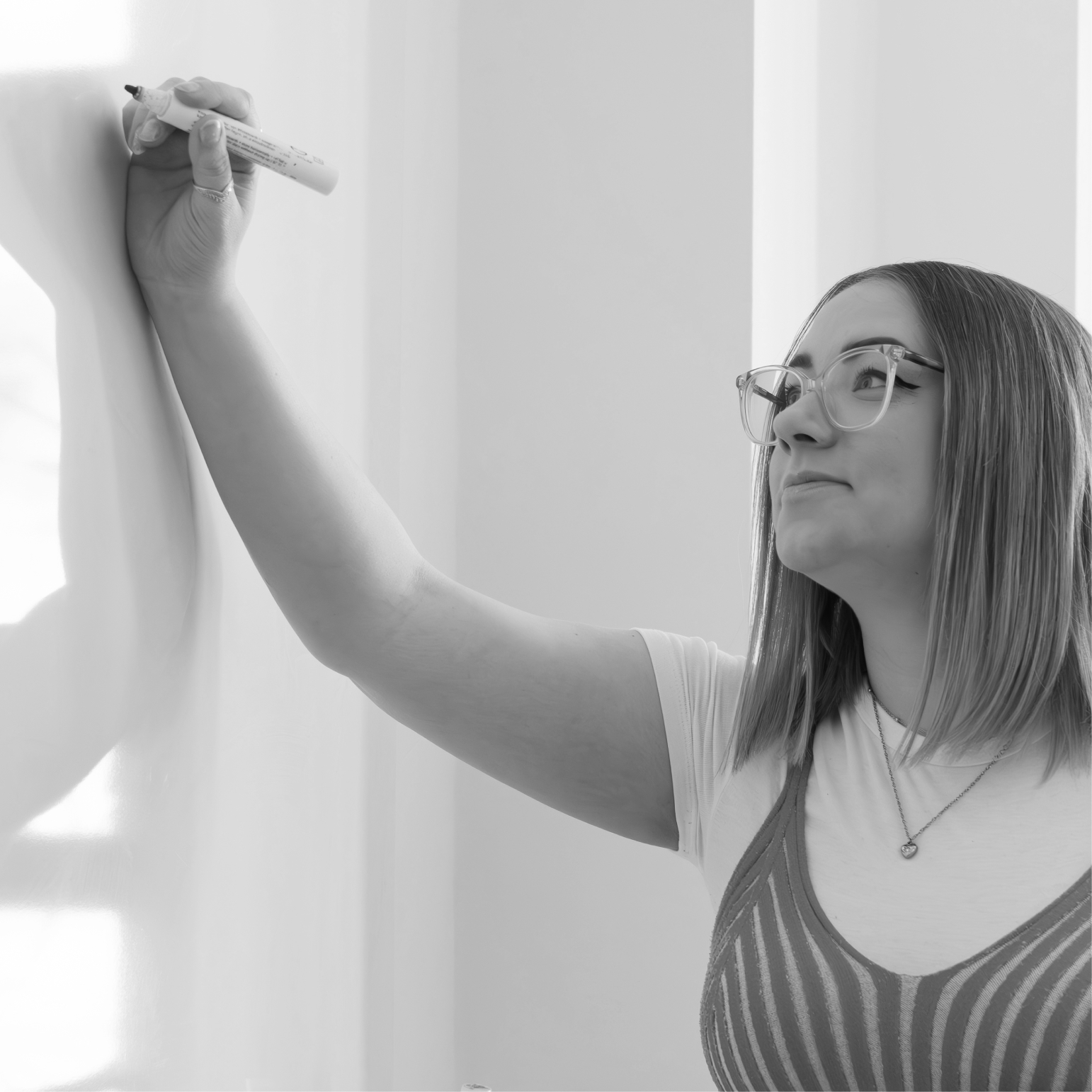 Marketing strategist planning video marketing strategy