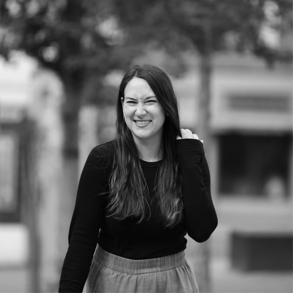Team outside the office - Kim the copywriter